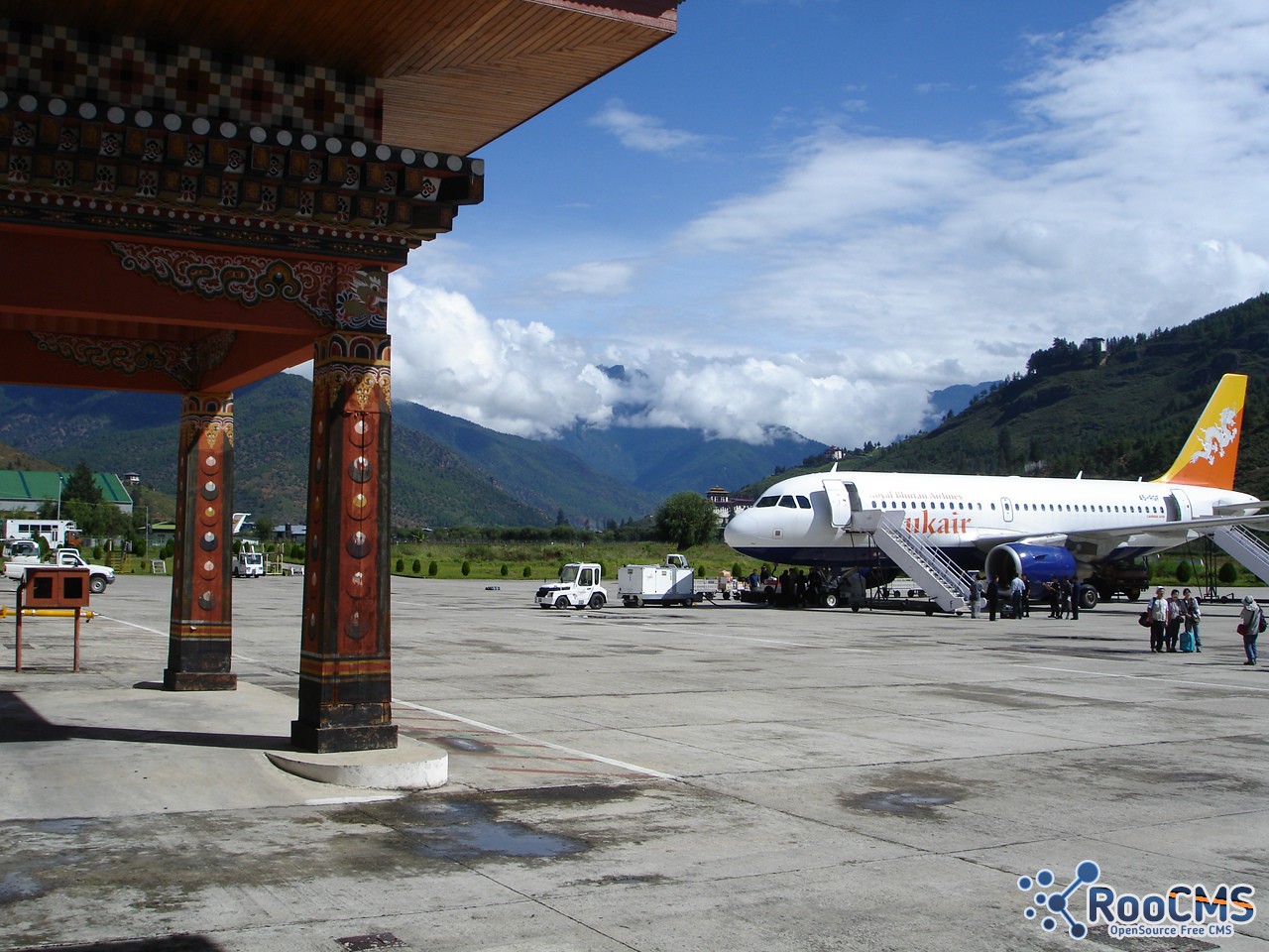 Аэропорт Паро, Бутан